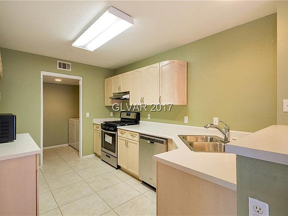 2nd image of 1021 Academy Dr