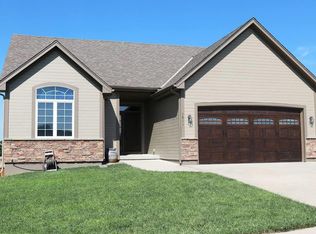 1911 Owen Dr, Pleasant Hill, MO 64080