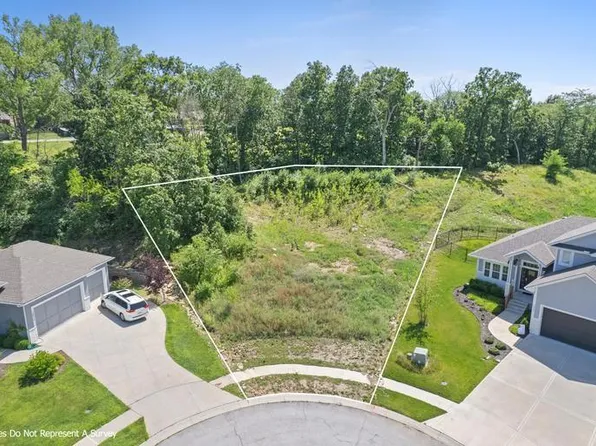 12214 Grand Ave, Kansas City, MO 64145