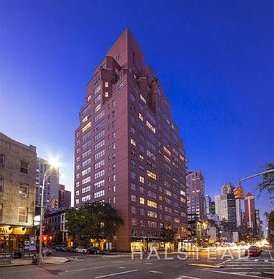 Sold by Halstead Real Estate | media 16