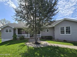 32 Chestnut Ct, Jersey Shore, PA 17740