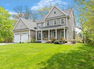 42 Ridgeway Rd, Concord, MA 01742