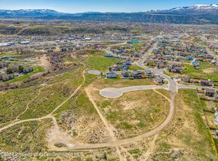 2 W 30th St, Rifle, CO 81650