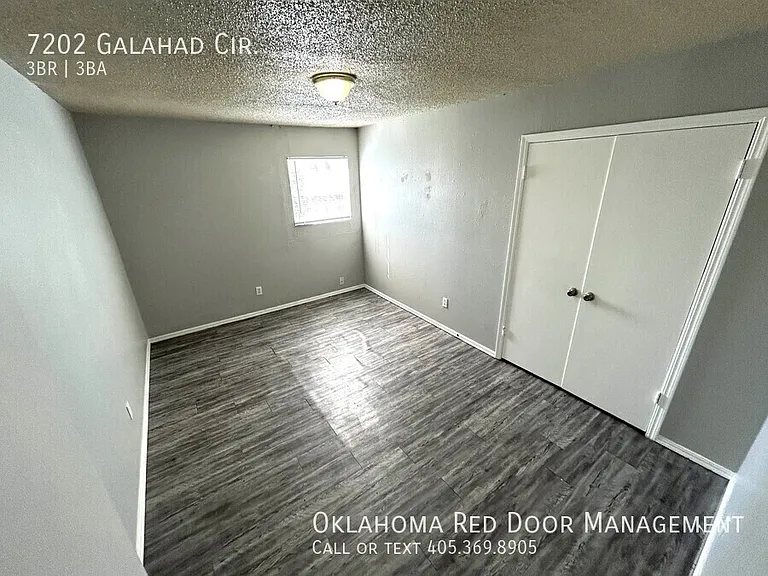 7202 Galahad Cir — Photo 10