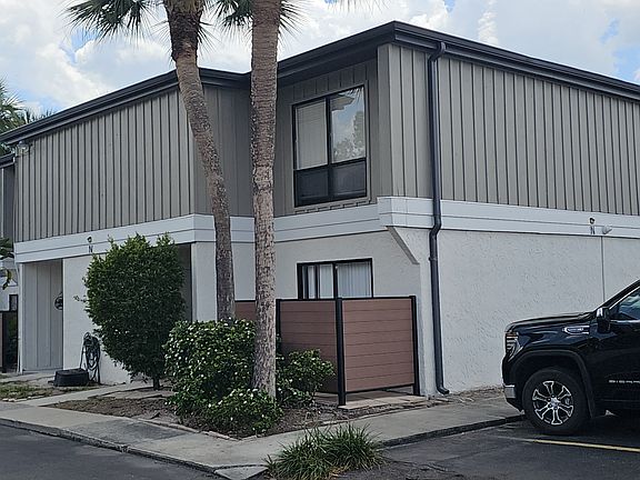 2nd image of 4001 Beneva Rd