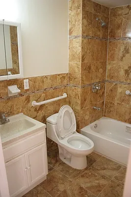 Rented by Bedford Realty USA Corp | media 3