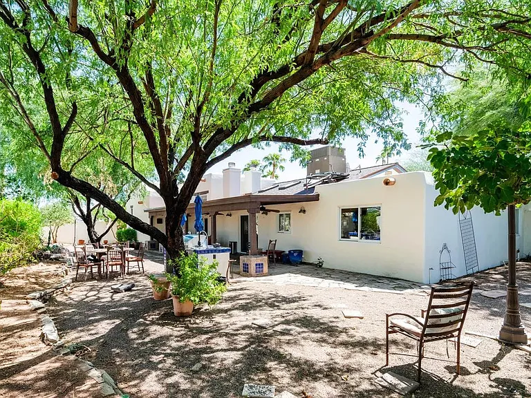 5312 E Ludlow Dr — Photo 43