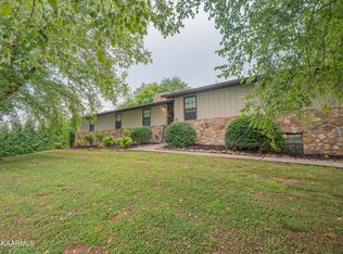 2774 Mentor Rd, Louisville, TN 37777