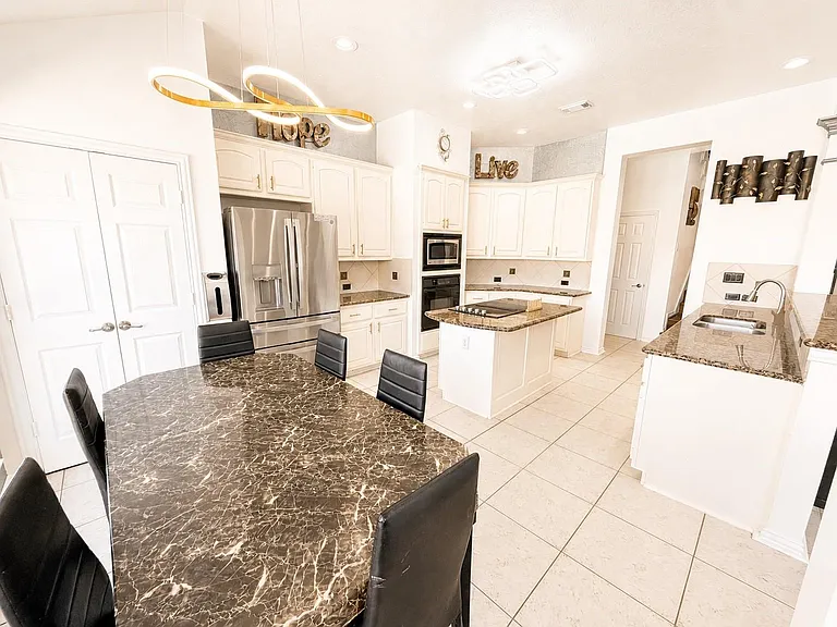 5507 Cranston Ct — Photo 15