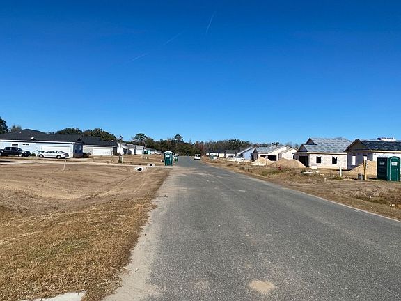 5th image of 456 Tillis Ln
