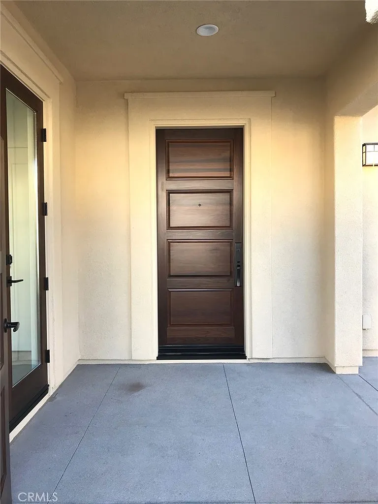 4 bed, 3.5 bath, 2080 sqft, $6,000 — Photo 4