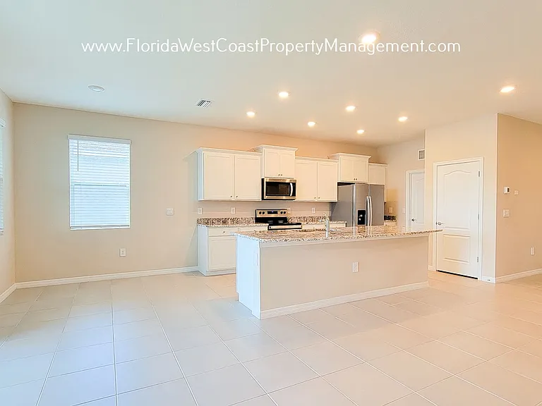 5831 Silver Palm Blvd — Photo 12