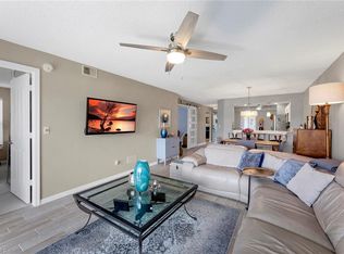 820 New Waterford Dr #M-104, Naples, FL 34104