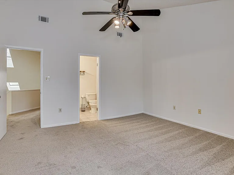 3220 Summerchase Cir — Photo 20