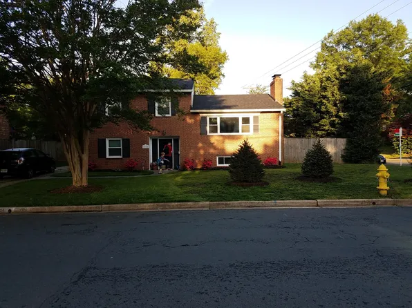 2324 N Quantico St, Arlington, VA 22205