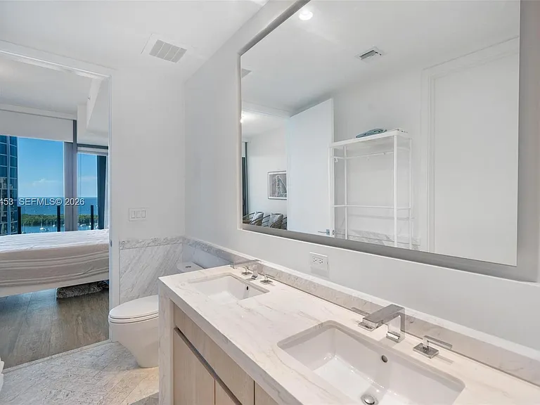 2831 S Bayshore Dr #1603 — Photo 9