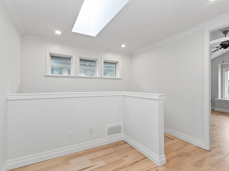 17394 2nd Ave — Photo 26