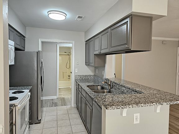 Kitchen side view