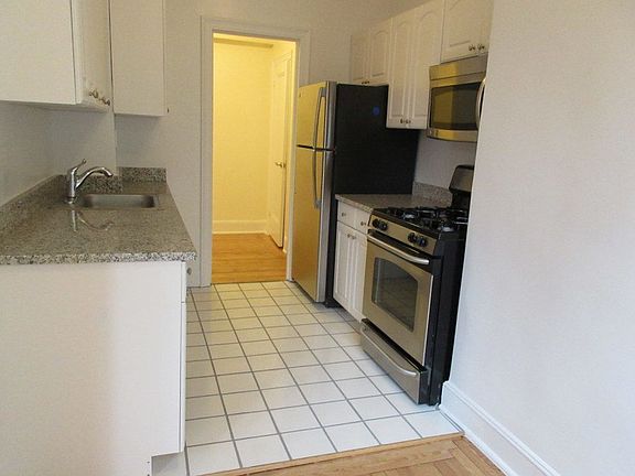 2nd image of 210 E 68th St APT 14J