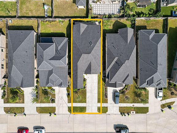 4th image of 31418 Golden Cliffs Ln