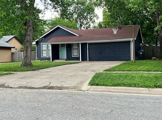 3851 SW Atwood Ter, Topeka, KS 66610