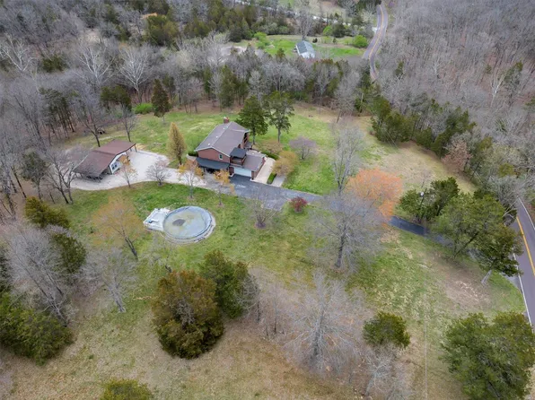 9505 Byrnesville Rd, Cedar Hill, MO 63016