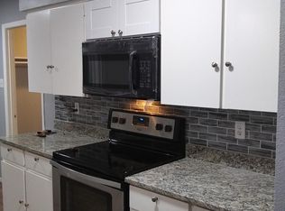 1219 Venus St, Cedar Hill, TX 75104
