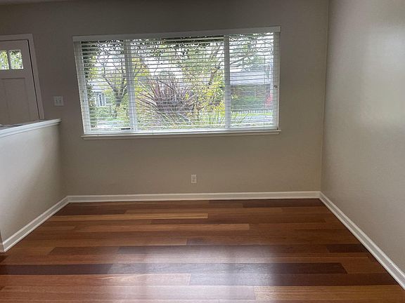 5th image of 14351 Elva Ave