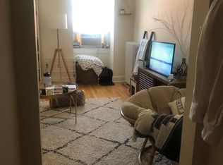 136 N 21st St APT 3F, Philadelphia, PA 19103