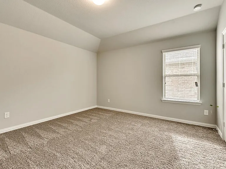 16700 Lincoln Park Ln — Photo 29