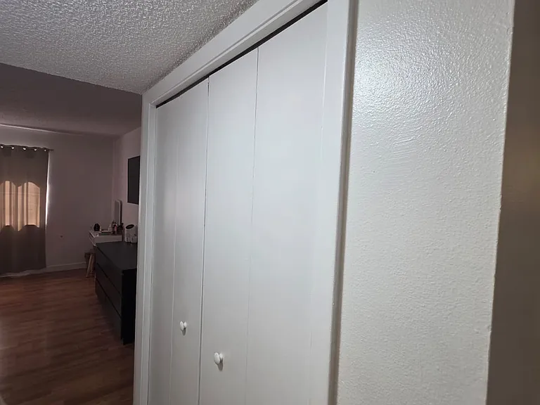 16278 Laurel Dr #202 — Photo 12