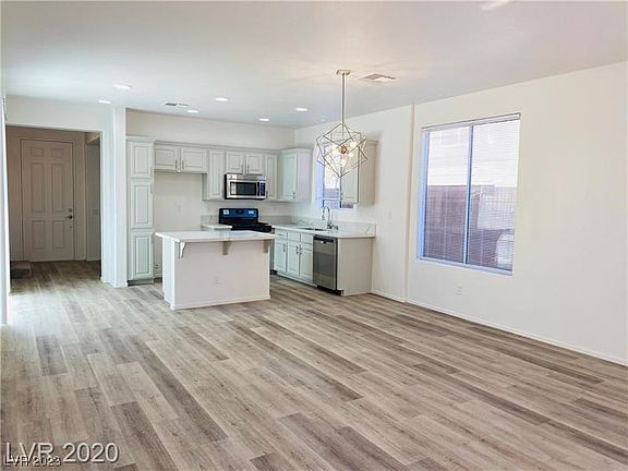 2nd image of 5983 Attavilla Dr