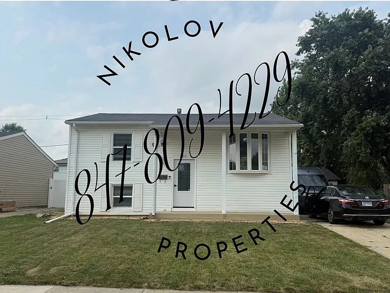 220 Healy Ave — Photo 1