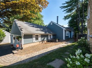 7 Yellow Pine Cir, Middletown, CT 06457