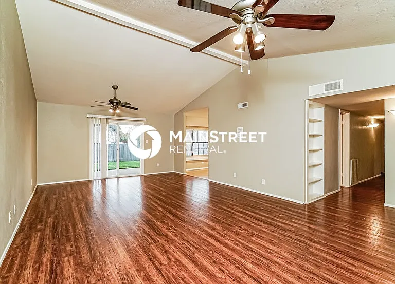 3809 Bee Tree Ln — Photo 6