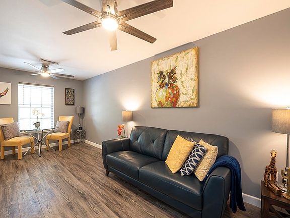 4th image of 3029 N Roosevelt Blvd APT 44