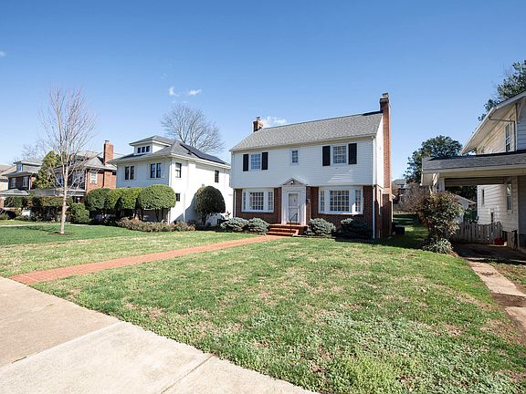 5th image of 1818 Arlington Rd SW