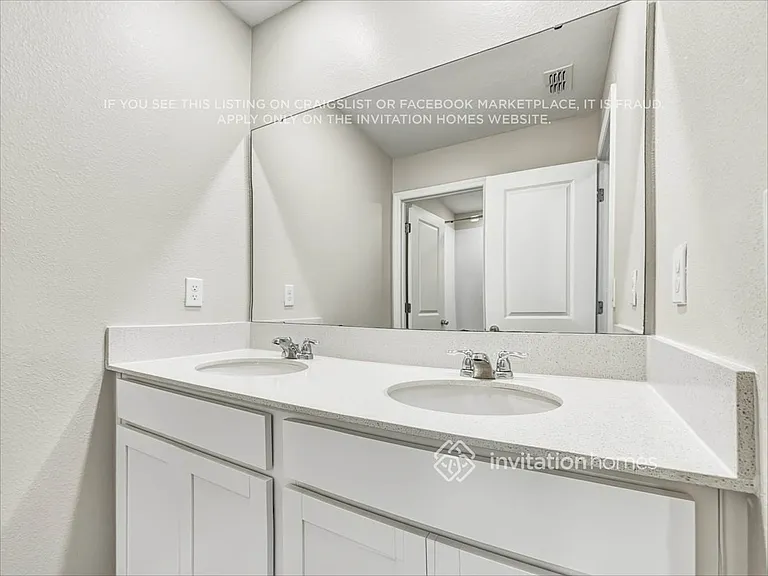 4161 Bull St — Photo 14