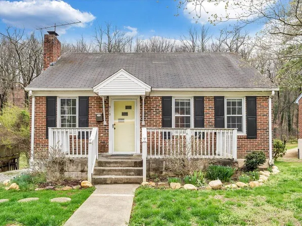 910 Brandon Ave SW, Roanoke, VA 24015