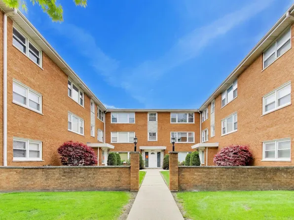 6931 W 64th Pl #3-C, Chicago, IL 60638