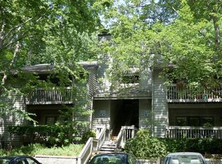 402 Tuxworth Cir, Decatur, GA 30033