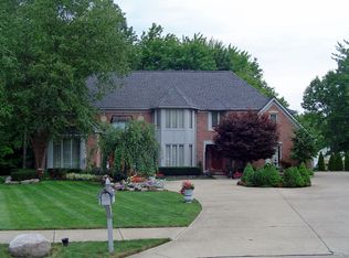 3682 Cinnamon Way, Westlake, OH 44145