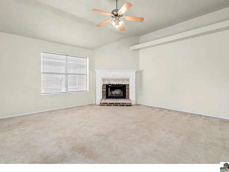 1906 Flagstaff Dr — Photo 103