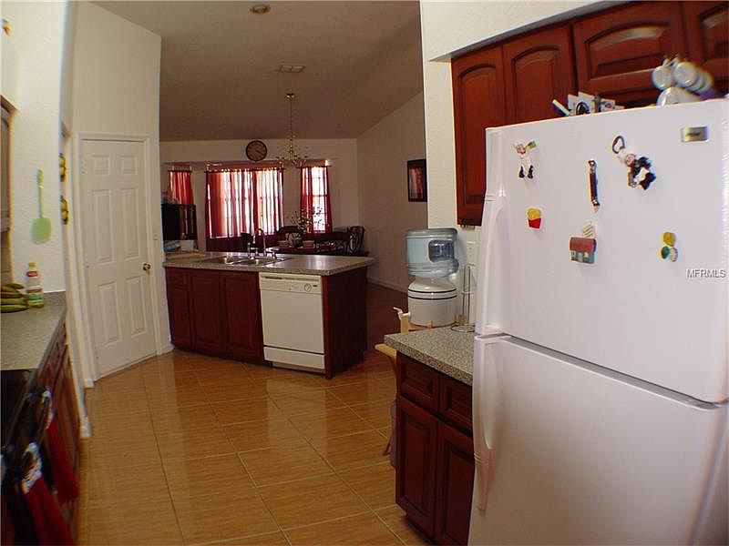 2nd image of 947 Delano Ct
