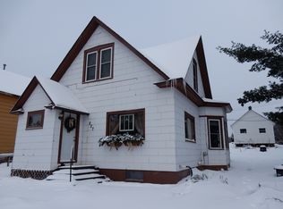 827 W Bayfield St, Washburn, WI 54891