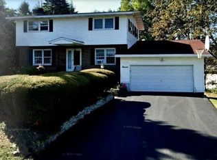 11 Northridge Rd, Syracuse, NY