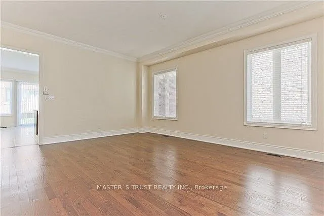 4 bed, $4,000 — Photo 4