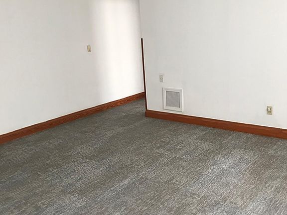 4th image of 409 Orion Ave #407-D
