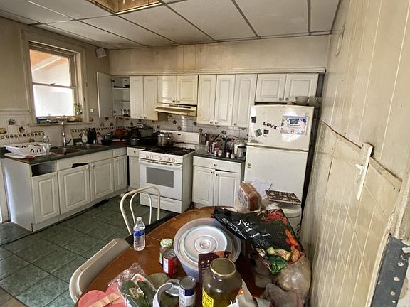 5th image of 1532 N 61st St