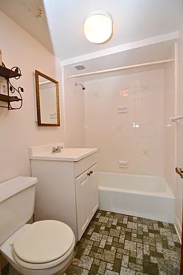 Rented by Citi Habitats | media 33